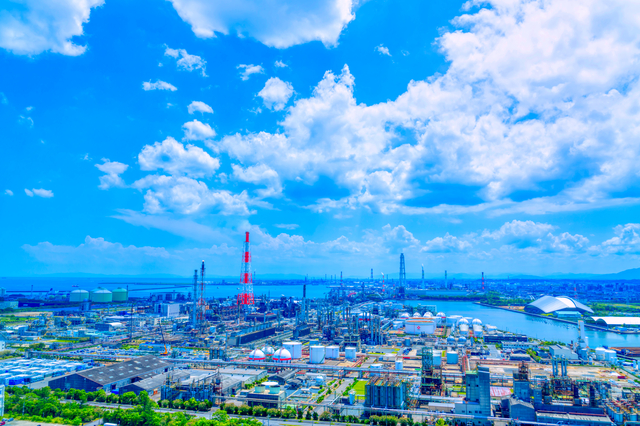 pixta_79169222_S